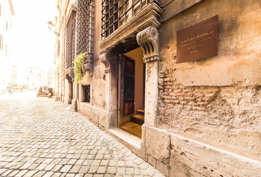 Hotel Dei Barbieri Rome Extérieur photo